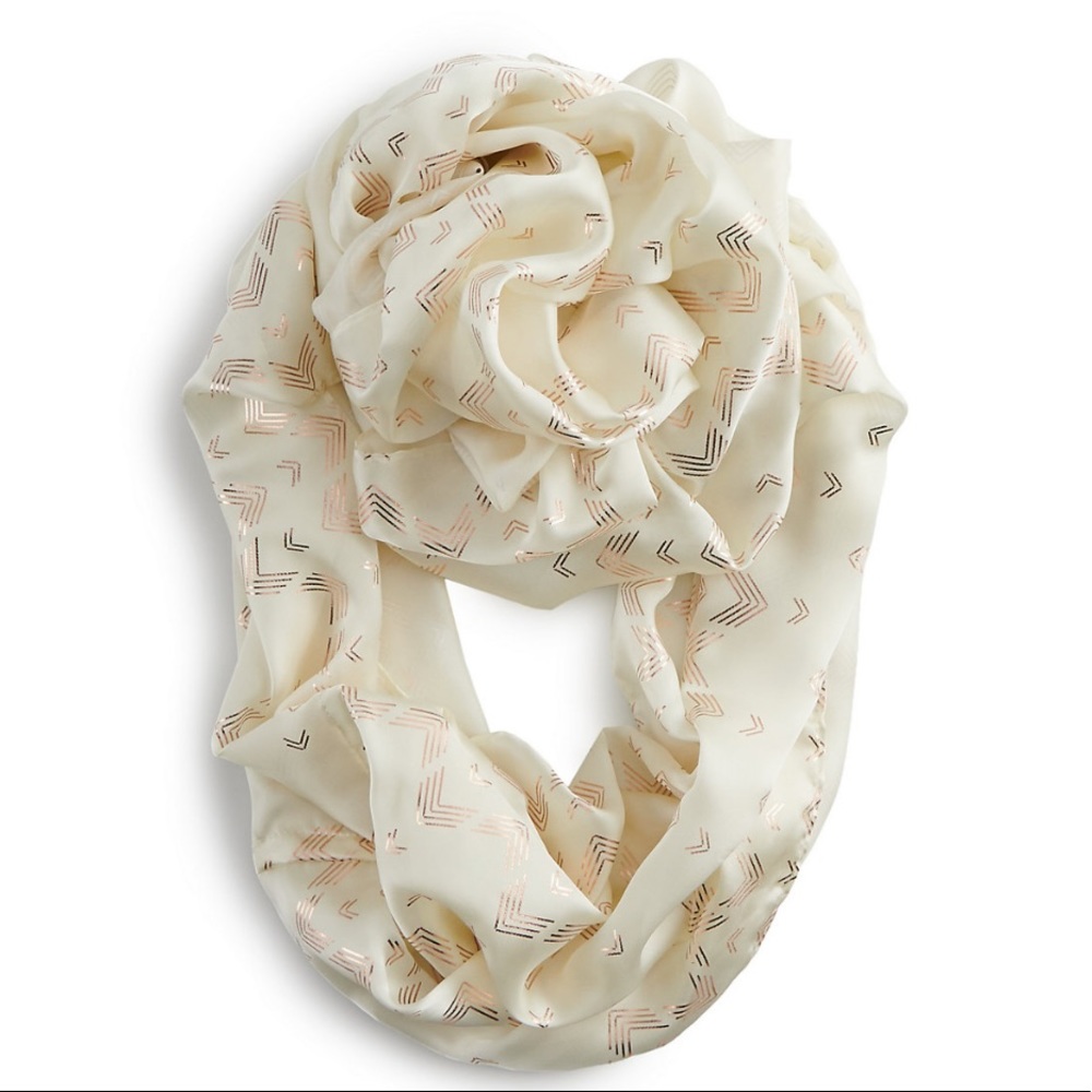 APT. 9 Loop/Infinity Scarf - Picture 2 of 7